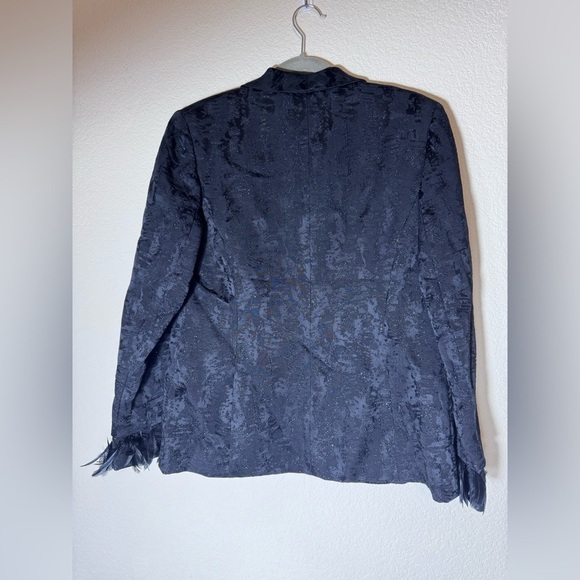 Albert Nipon Women’s Black with Silver Specks Textured Jacket Feather Cuffs 8 - Picture 2 of 10